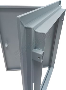 Люк сантехнический Элит усиленный 1 мм с замком 300*1600, RAL 9003 муар Люк сантехнический Элит усиленный 1 мм с замком 300*1600, RAL 9003 муар