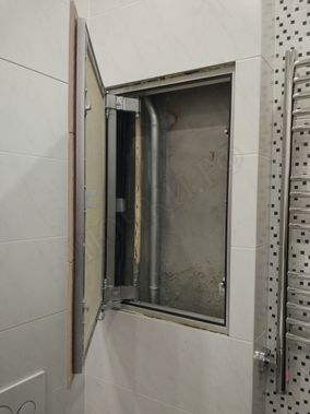 Люк под плитку Секрет 3.0 400*900, с антипровисом Люк под плитку Секрет 3.0 400*900, с антипровисом