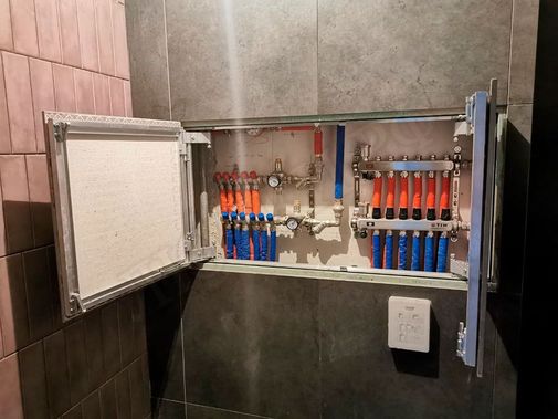 Люк под плитку Секрет 3.0, 2 створки 900*1200 Люк под плитку Секрет 3.0, 2 створки 900*1200