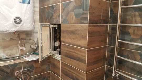 Люк под плитку Нажимной Секрет-Лайт 2 створки 870*500 Люк под плитку Нажимной Секрет-Лайт 2 створки 870*500