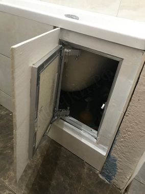 Люк под плитку Нажимной Секрет-Лайт 2 створки 870*500 Люк под плитку Нажимной Секрет-Лайт 2 створки 870*500